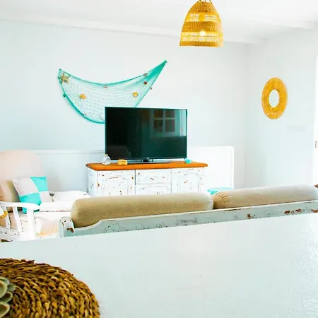 Turquesa Beach&pool Playa Honda (Lanzarote)