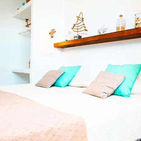 Turquesa Beach&pool Apartment Playa Honda (Lanzarote)