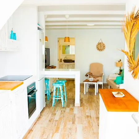 Turquesa Beach&pool Apartment *