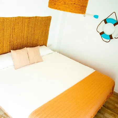 Turquesa Beach&pool Apartment Playa Honda (Lanzarote)